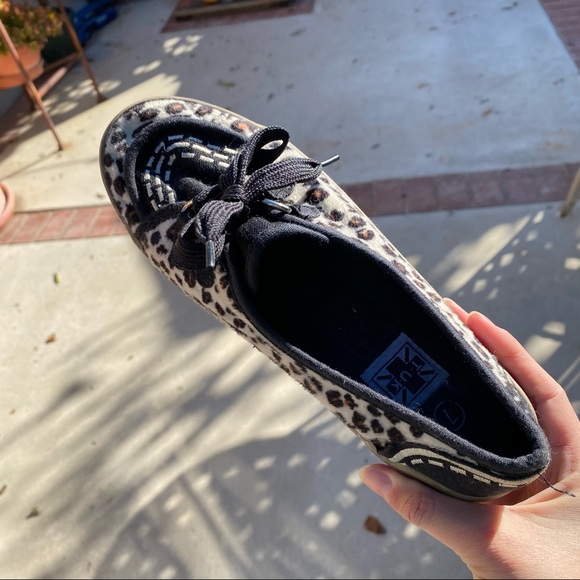 Black & Leopard Flat Shoes w/ Laces - Picture 2 of 8